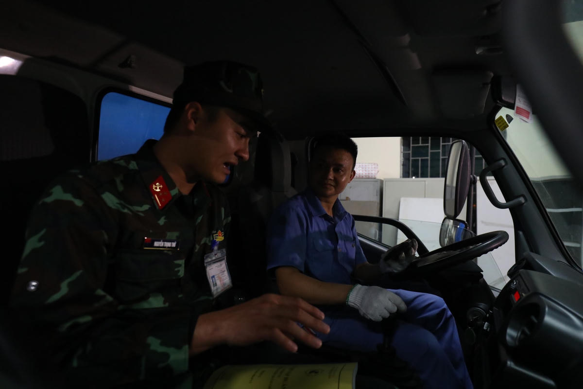 Trong đó, 19 đăng kiểm viên sẽ hỗ trợ khu vực miền Bắc và 11 đăng kiểm viên hỗ trợ miền Nam, 10 đăng kiểm viên dự bị. 