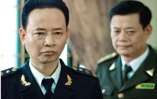 Diễn viên phim "Người phán xử" thông báo lấy vợ thứ 4, kém 12 tuổi. 