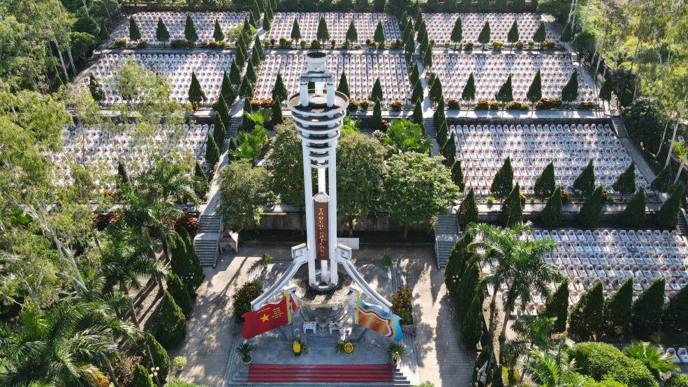 Nghĩa trang liệt sĩ Vị Xuyên, Hà Giang - nơi yên nghỉ của hơn 1.700 liệt sĩ.  Nguồn ảnh: DT