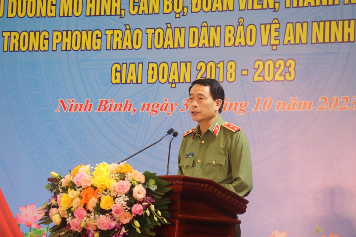 Trung tướng Lê Quốc Hùng, Thứ trưởng Bộ Công an phát biểu kết luận hội nghị.