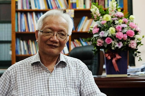 Không dùng tiền mặt để tránh lạm thu: Liệu có khả thi?