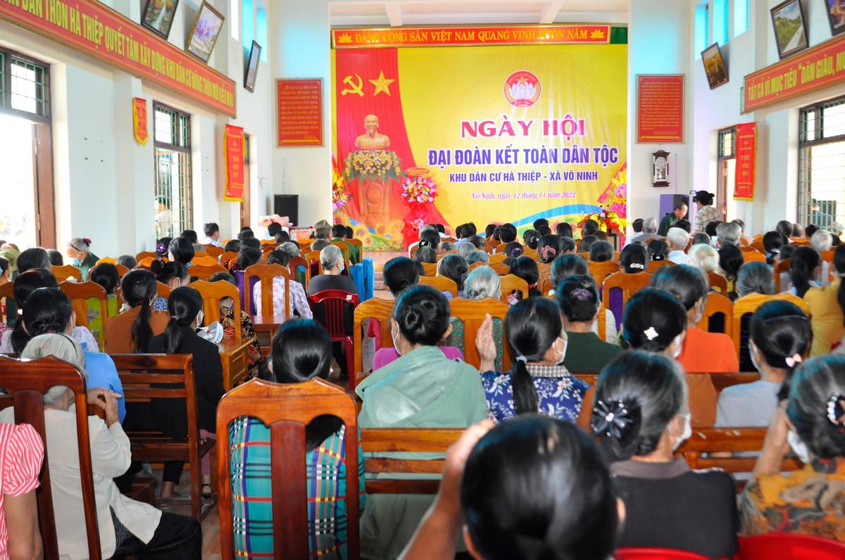 KDC Hà Thiệp tổ chức Ngày hội Đại đoàn kết toàn dân tộc.