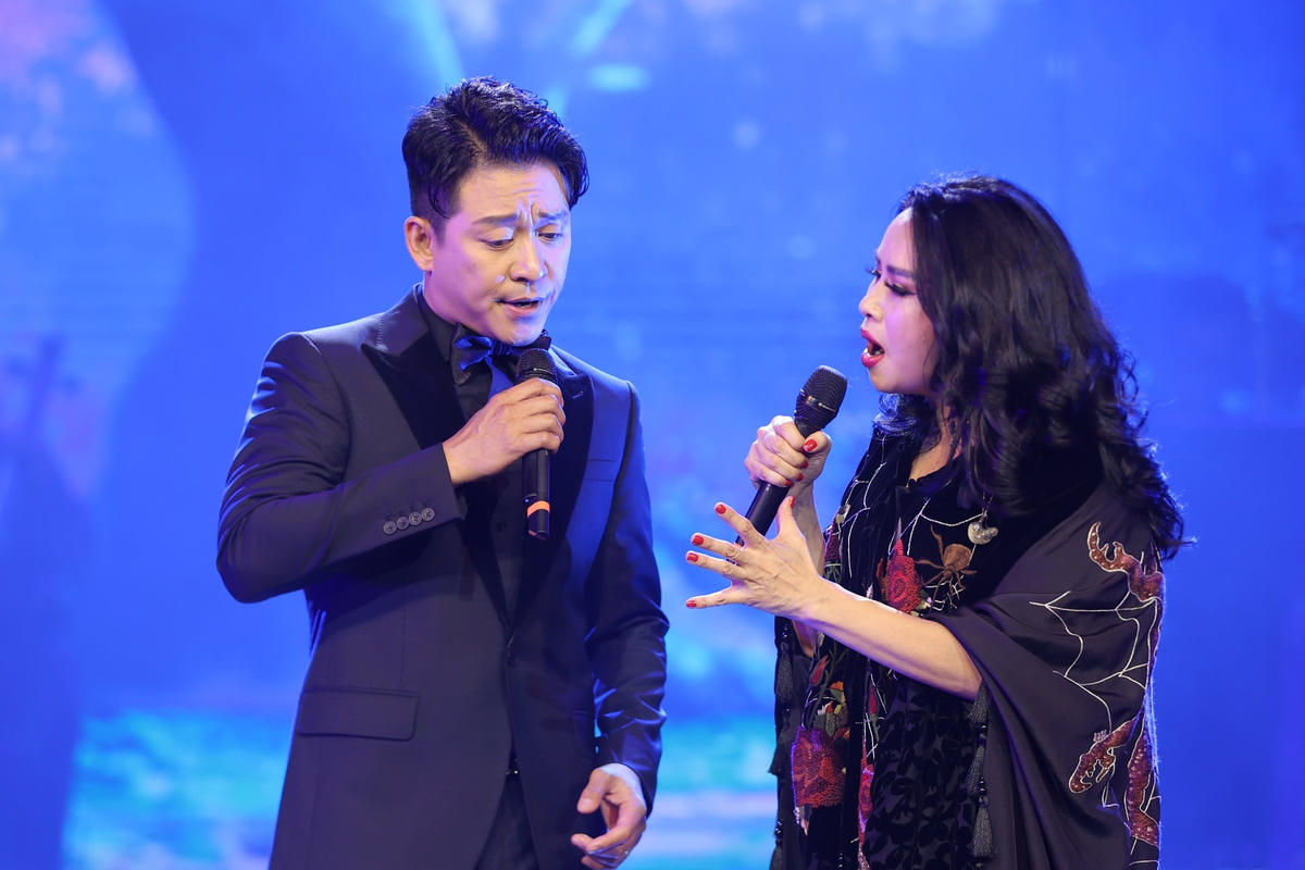 Thanh Lam - Tuấn Hưng kết hợp ấn tượng trong liveshow 'Chị tôi'