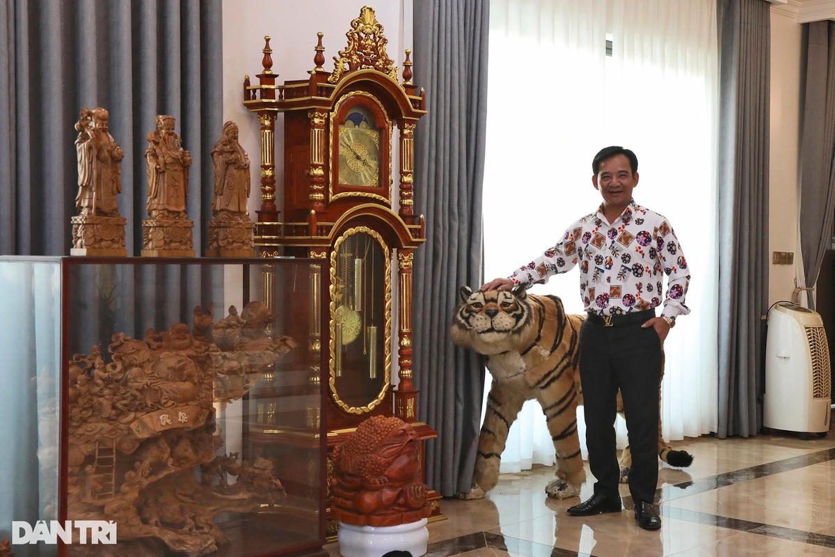 Biệt thự nhà vườn như lâu đài của "Đại gia chân đất" Quang Tèo