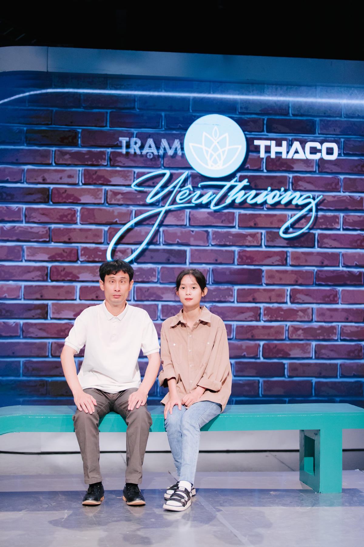 Hai bố con Thu Nhớ.