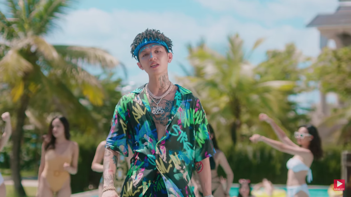 Loạt MV triệu view của rapper Bình Gold "bay màu" vì tranh cãi. Ảnh: MXH. 