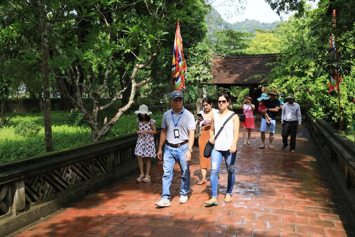 Cú hích cho du lịch