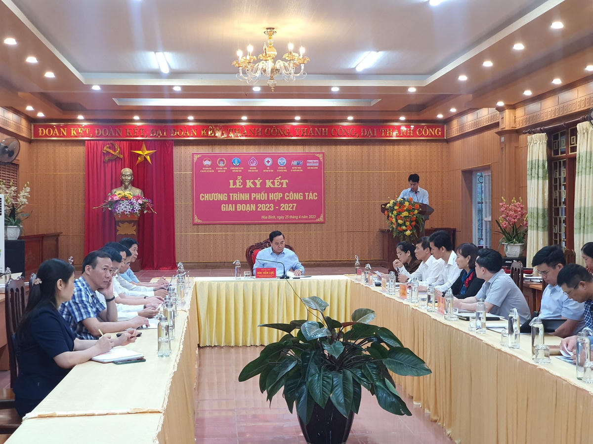 Quang cảnh buổi lễ.