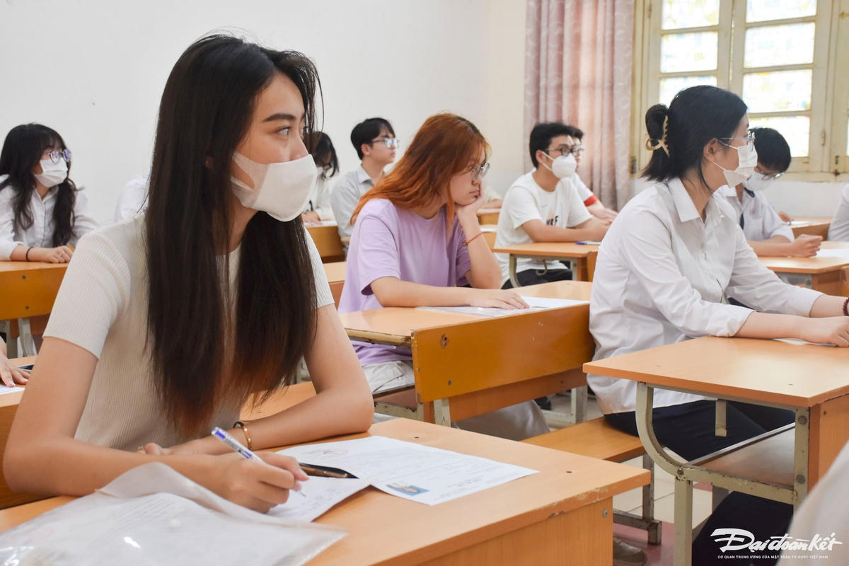 Thí sinh dự thi tốt nghiệp THPT.