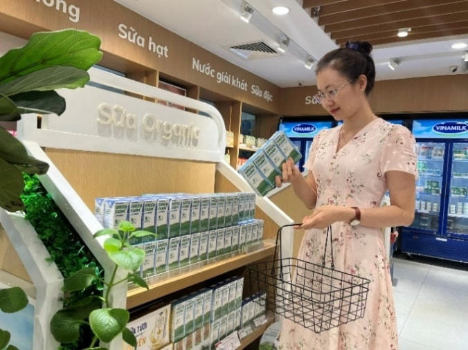 Sữa tươi Vinamilk Green Farm là sản phẩm quen thuộc với người tiêu dùng nhiều năm qua.