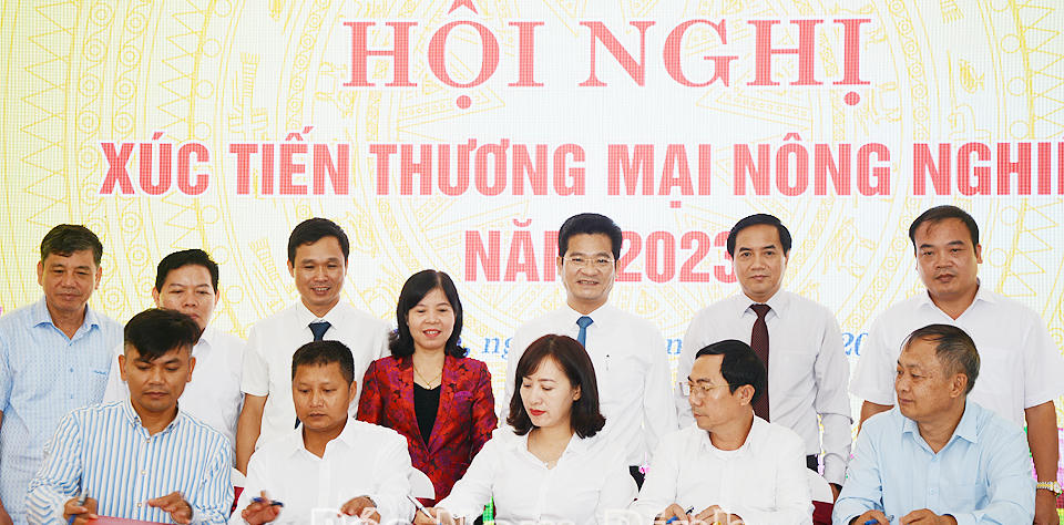 Hoạt động xúc tiến thương mại trong khuôn khổ sự kiện.