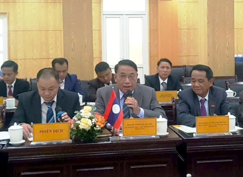 Việt lào 3