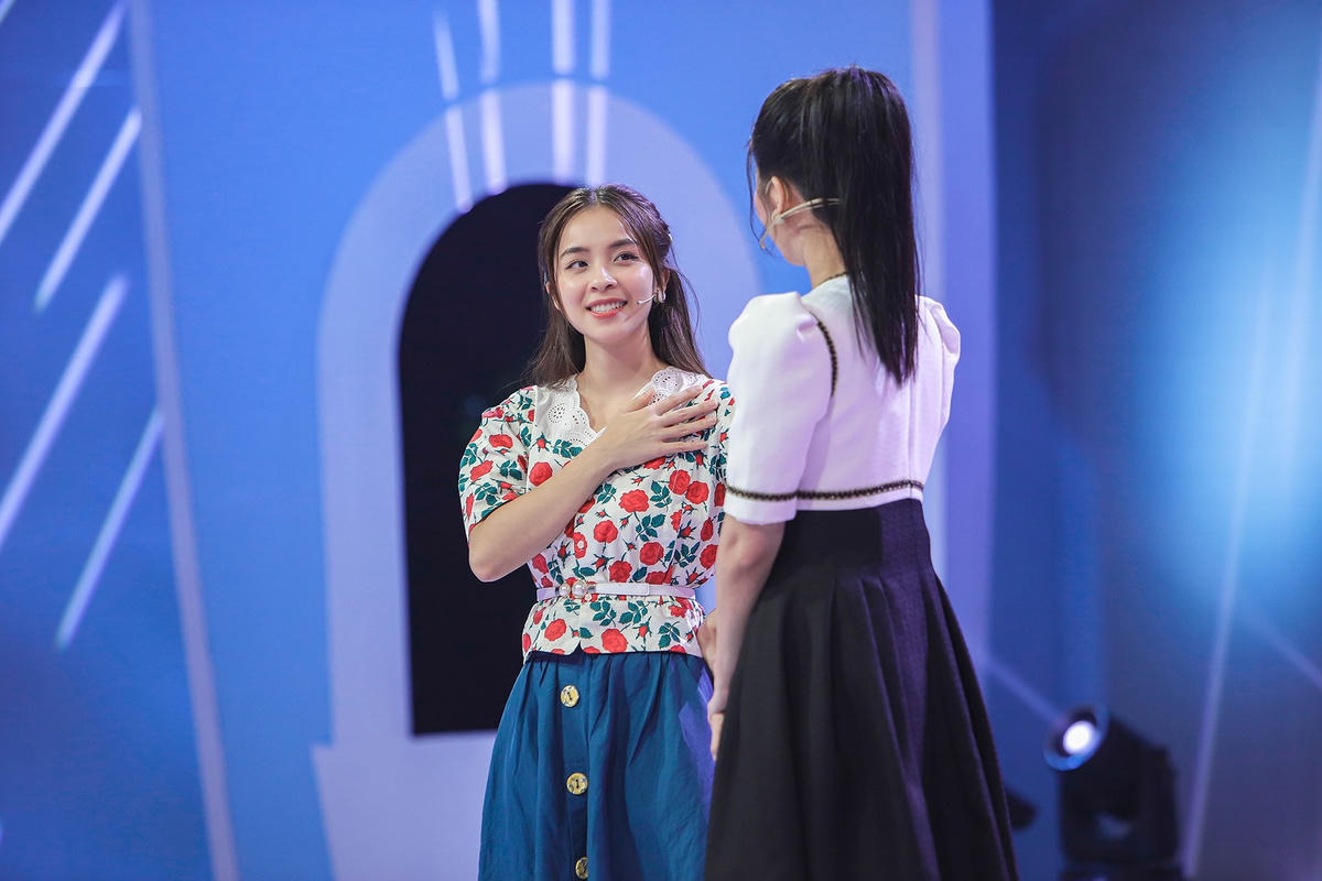 Trần Vân chia sẻ: "Sự rung động của mình dành cho đối phương chưa đủ để làm thay đổi cái kết của một bộ phim nổi tiếng". Ảnh: Perfect Universe.