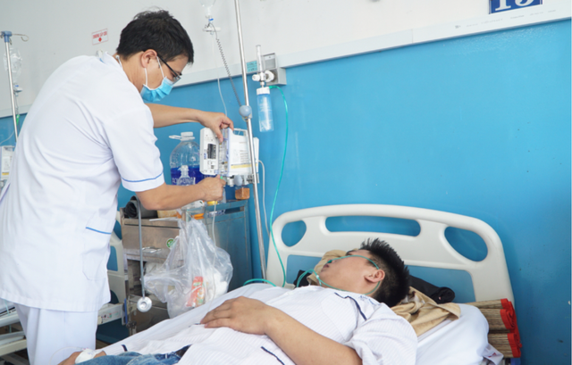 Khánh Hòa: Số ca nhập viện vì sốt xuất huyết tăng mạnh