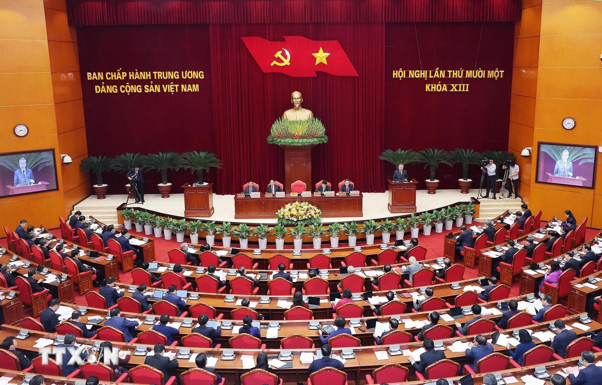 tong-bi-thu-hoi-nghi-trung-uong-11-2.jpg