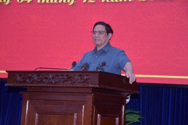 Thủ tướng Phạm Minh Chính phát biểu tại buổi làm việc với Ban thường vụ Tỉnh uỷ Bạc Liêu.