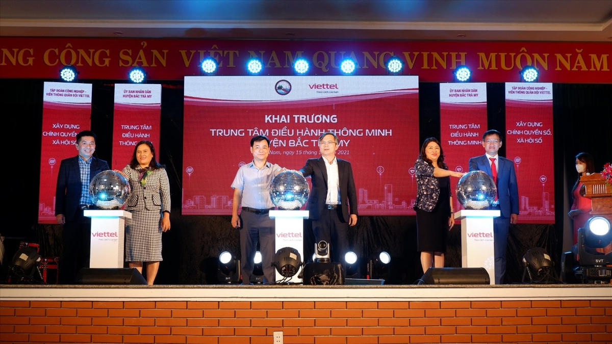 Khai trương trung tâm điều hành thông minh huyện Bắc Trà My.