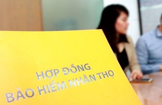 Các hợp đồng đại lý bảo hiểm ký với ngân hàng không yêu cầu sản phẩm bảo hiểm phải được bán kèm hay gắn với các sản phẩm, dịch vụ ngân hàng.