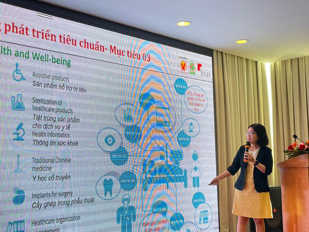 Hàng Việt Nam chất lượng cao - Chuẩn hội nhập đòi hỏi đáp ứng nhiều tiêu chuẩn mới.