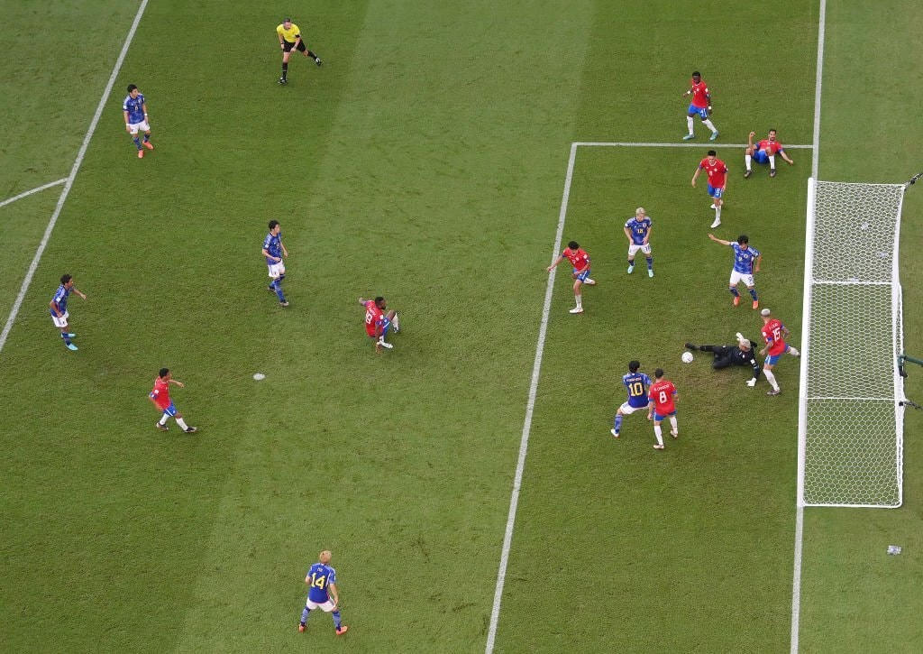 Khoảnh khắc Navas cứu thua cho Costa ở phút 88.