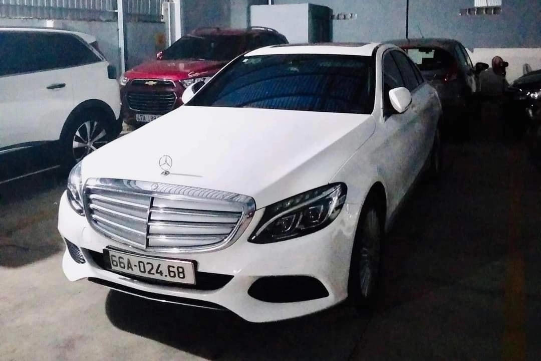 Chiếc xe bị trượt đăng kiểm (Ảnh: Otofun).