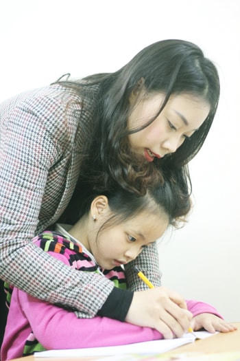 Trẻ học trước lớp 1 là thực trạng chung ở nhiều địa phương, đặc biệt là các thành phố lớn.