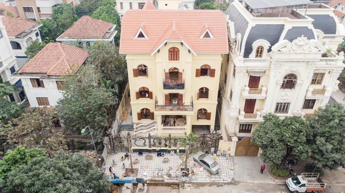 Những sai phạm xảy ra tại biệt thự số 09B khu biệt thự 5,2ha Yên Hòa, quận Cầu Giấy, Hà Nội khiến dư luận vô cùng bức xúc.