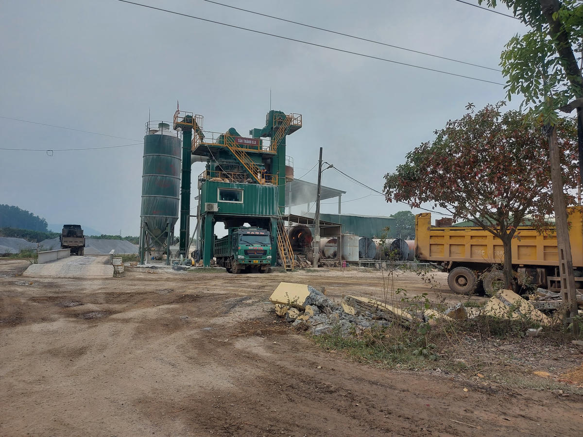 Trạm trộn bê tông Asphalt nóng của Công ty MTV Tân Thành 6.