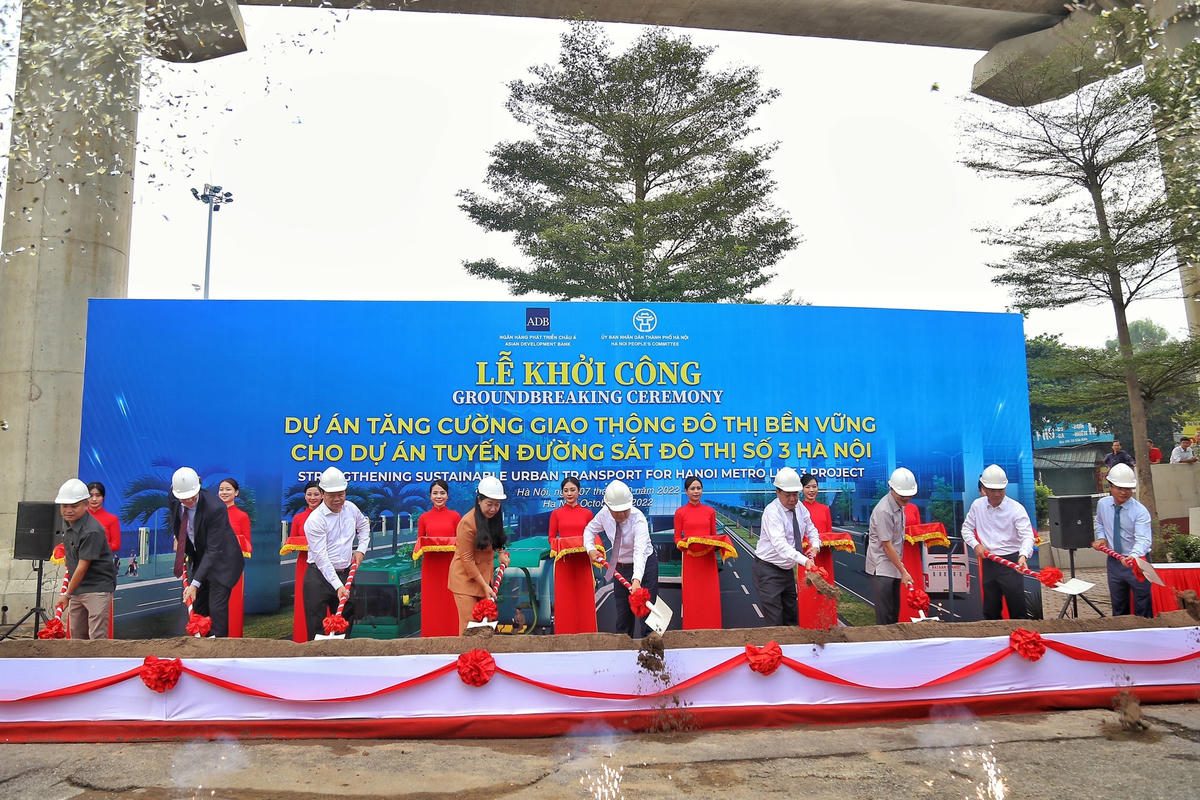 Hà Nội: Khởi công Dự án tăng cường giao thông đô thị bền vững cho tuyến đường sắt đô thị số 3