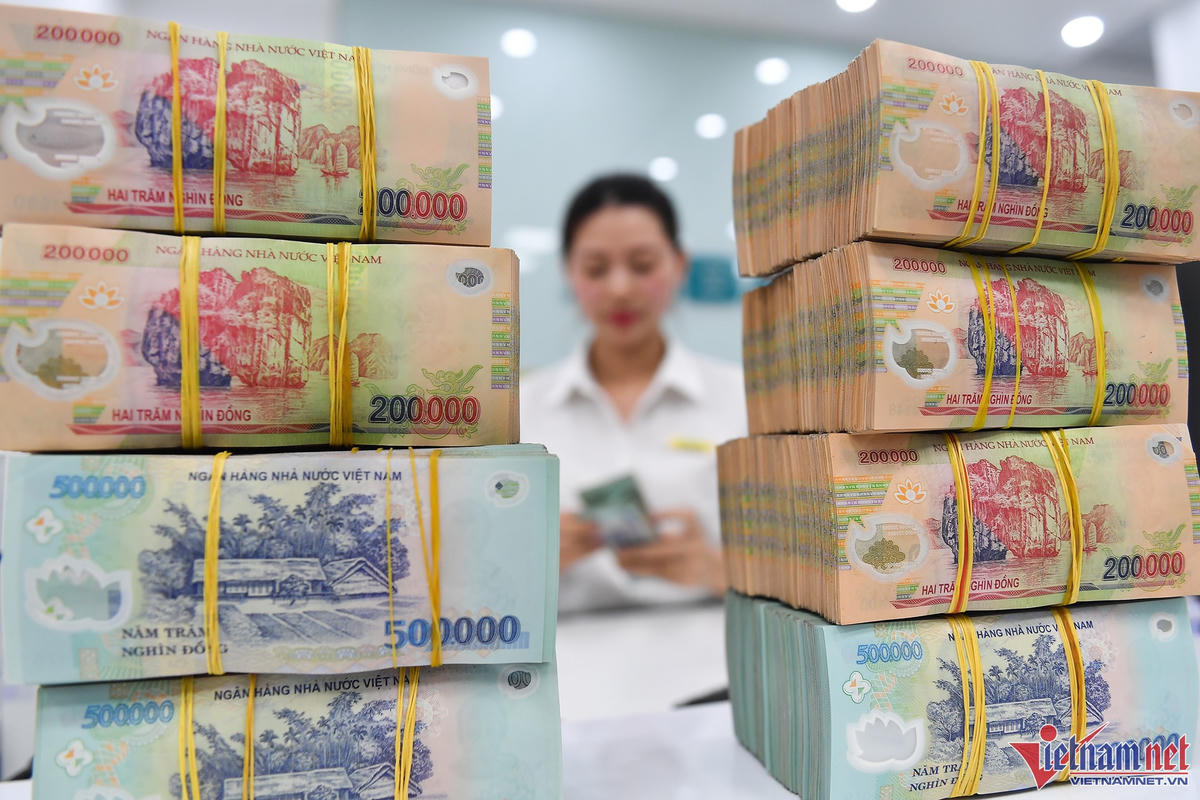 Dự báo nhu cầu tín dụng còn tăng mạnh vào dịp cuối năm. Ảnh: Nam Khánh.