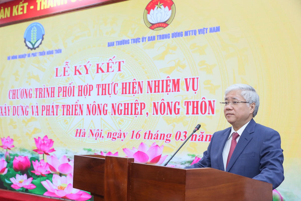 Chủ tịch Đỗ Văn Chiến phát biểu tại Lễ ký kết