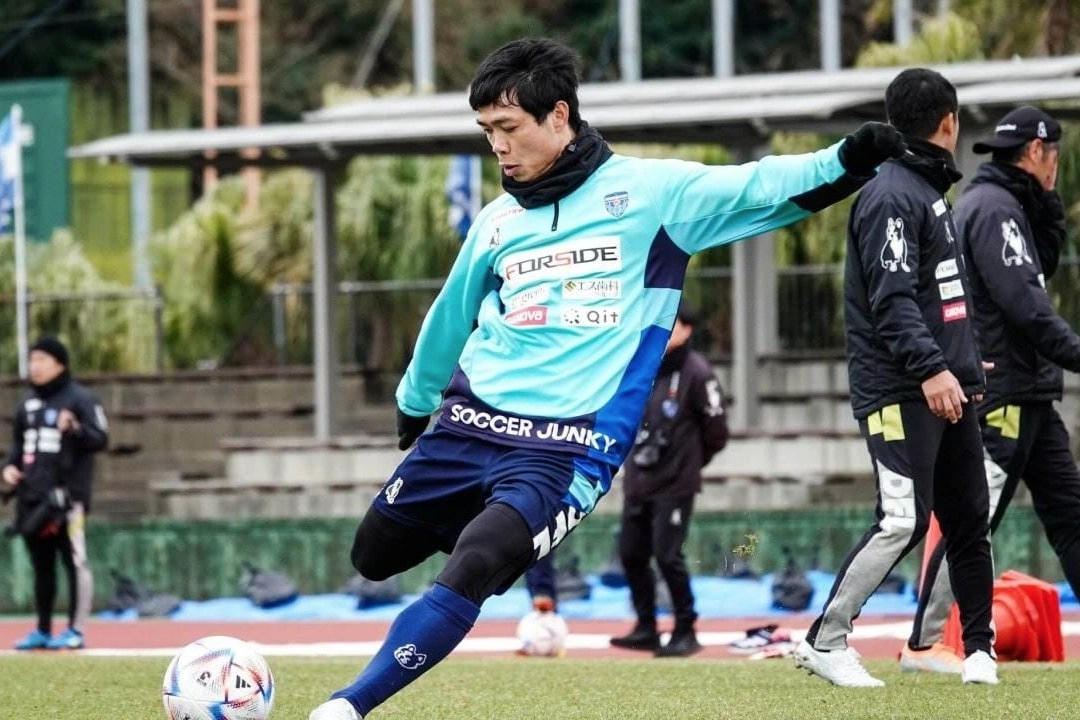 Công Phượng đang được đánh giá cao ở đội bóng mới. Ảnh: Yokohama FC. 