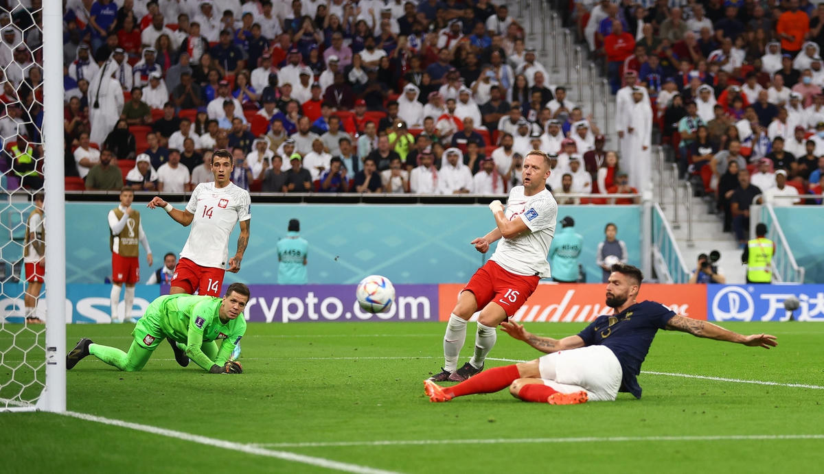 Mbappe lập cú đúp đưa Pháp vào tứ kết World Cup 2022