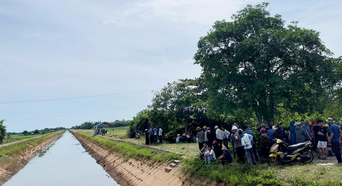 Kênh dẫn nước, nơi phát hiện thi thể anh Đặng Hữu T.