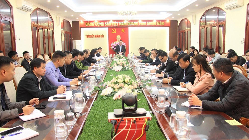 BTV Thành ủy Móng Cái làm việc với Ban Quản lý dự án đầu tư xây dựng Thành phố.