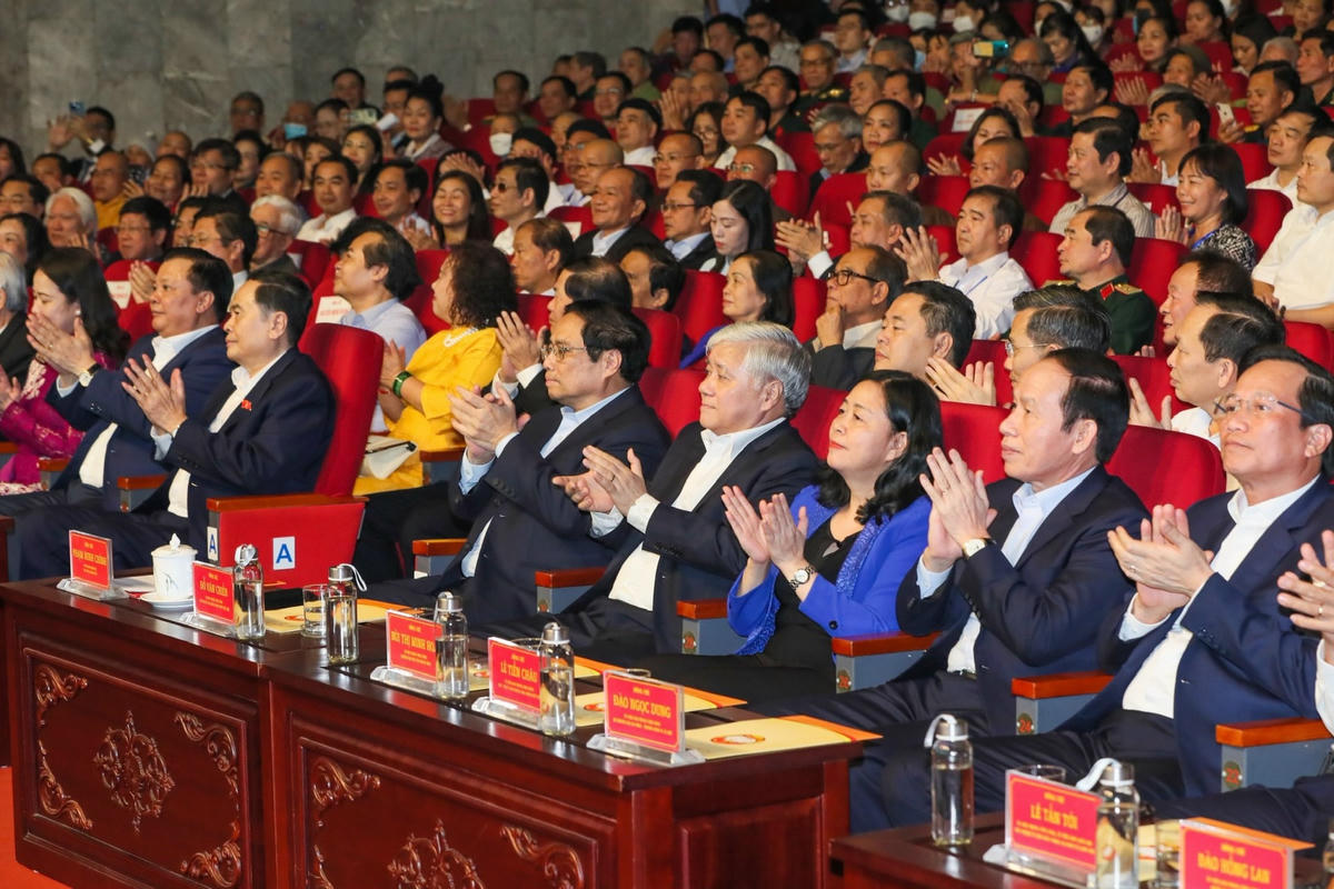 Đại biểu tham dự chương trình. Ảnh: Quang Vinh.