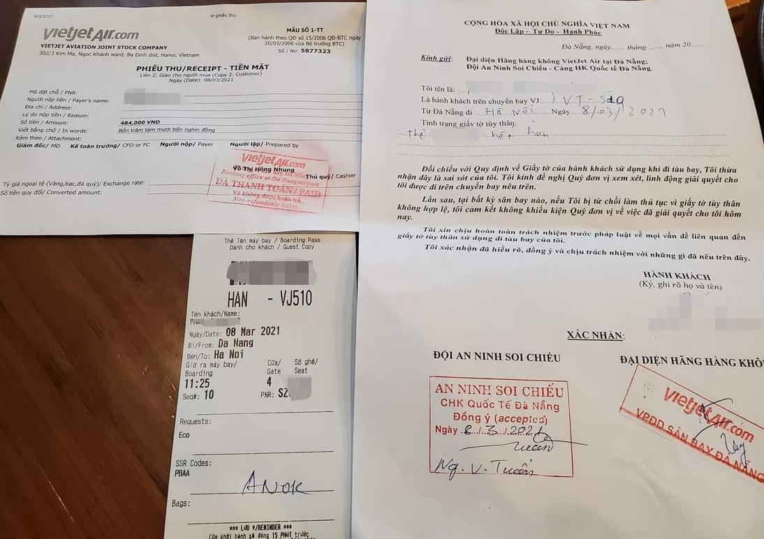 Nhưng cũng ở Cảng hàng không quốc tế Đà Nẵng lúc này một hành khách hết hạn giấy tờ tuỳ thân lại được đại diện hãng VietJet Air và lực lượng an ninh soi chiếu cấp giấy “thông hành” có con dấu mang tên hãng VietJet Air 'hỗ trợ' lên tận tàu bay khi đóng thêm khoản tiền hơn 1 triệu đồng cho đại lý bán vé.