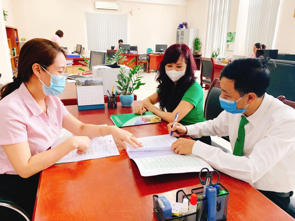 Doanh nghiệp vẫn khó tiếp cận nguồn vốn vay, đặc biệt là gói hỗ trợ lãi suất 2%.