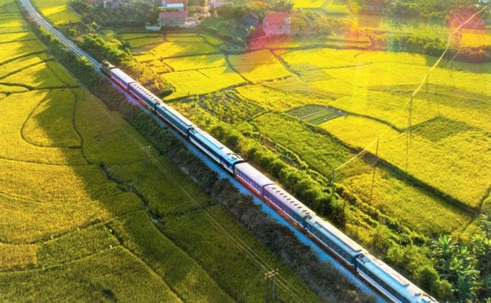 Tuyến đường sắt TP HCM - Cần Thơ được định hướng với quy mô đường đôi, khổ 1.435mm, chiều dài khoảng 174km, dự kiến đầu tư giai đoạn 2026-2030.