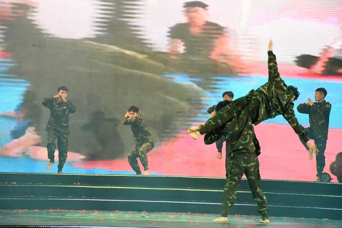 Một màn biểu diễn võ thuật tại Chương trình nghệ thuật “Xuân 2023 niềm tin và hy vọng” . Ảnh: CTV.