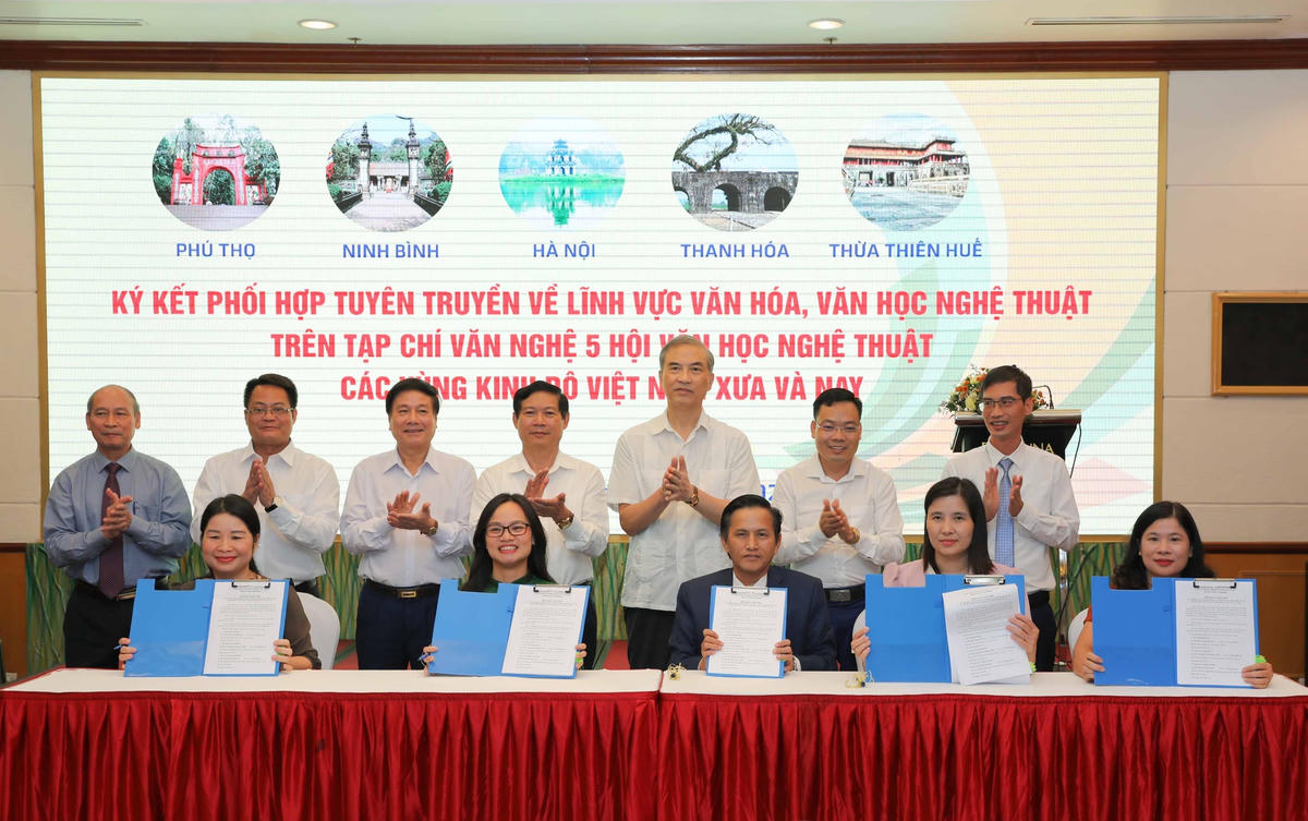Lễ ký kết biên bản ghi nhớ. (ảnh: Thành Tùng).