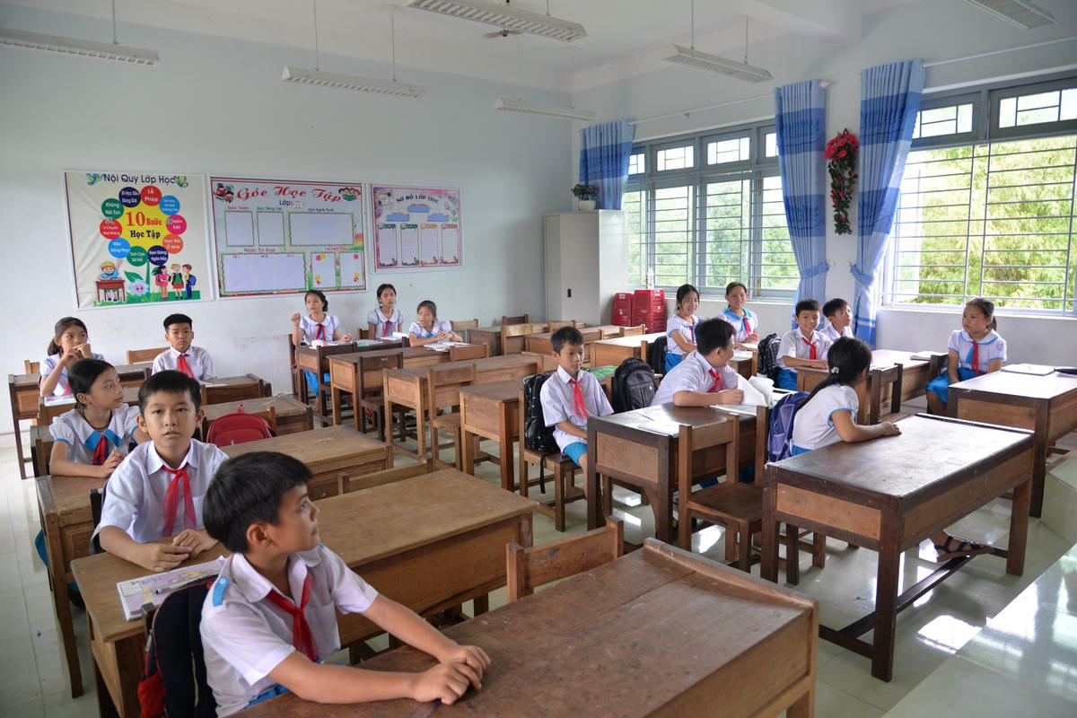 Một Lớp học ở Quảng Ngãi có nhiều học sinh vắng do bị đau mắt đỏ.