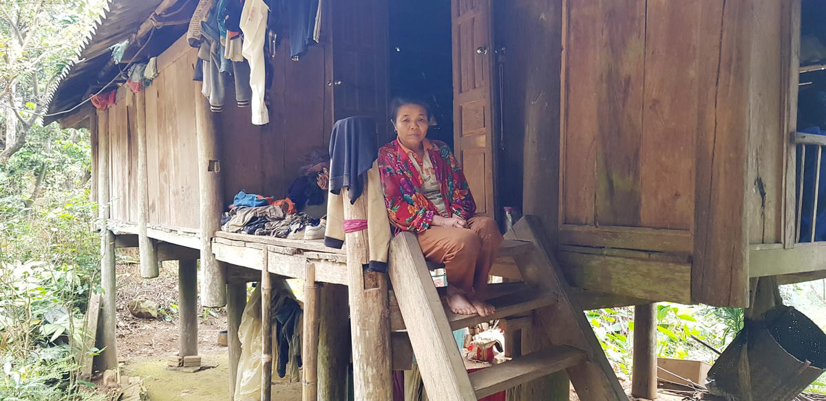 Bà Ngân Thị Tưởng cũng mong mùa xuân sớm đến.  