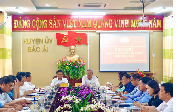 Hội nghị giao ban công tác Mặt trận quý II/2023.