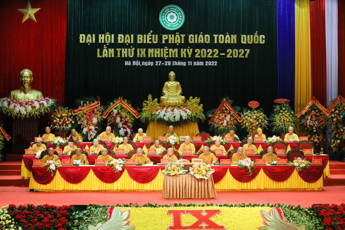 Quang cảnh phiên bế mạc.