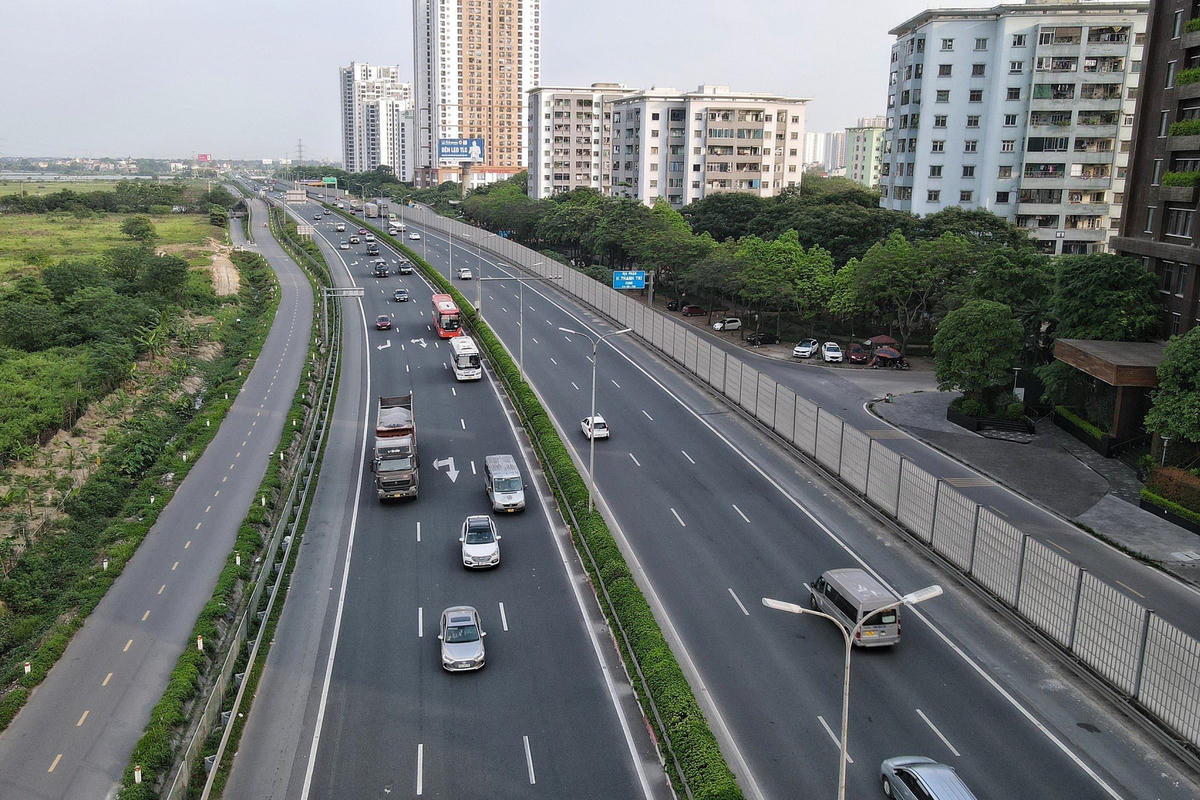 Nút giao cao tốc Pháp Vân - Cầu Giẽ (Hà Nội) chiều 3/5 thông thoáng, không bị ùn tắc. Ảnh: Lê Khánh.