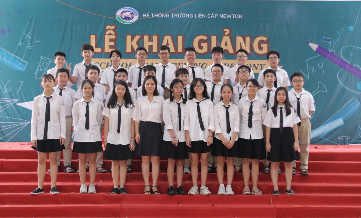 Lớp học chỉ thích thi với các anh chị thi vượt cấp