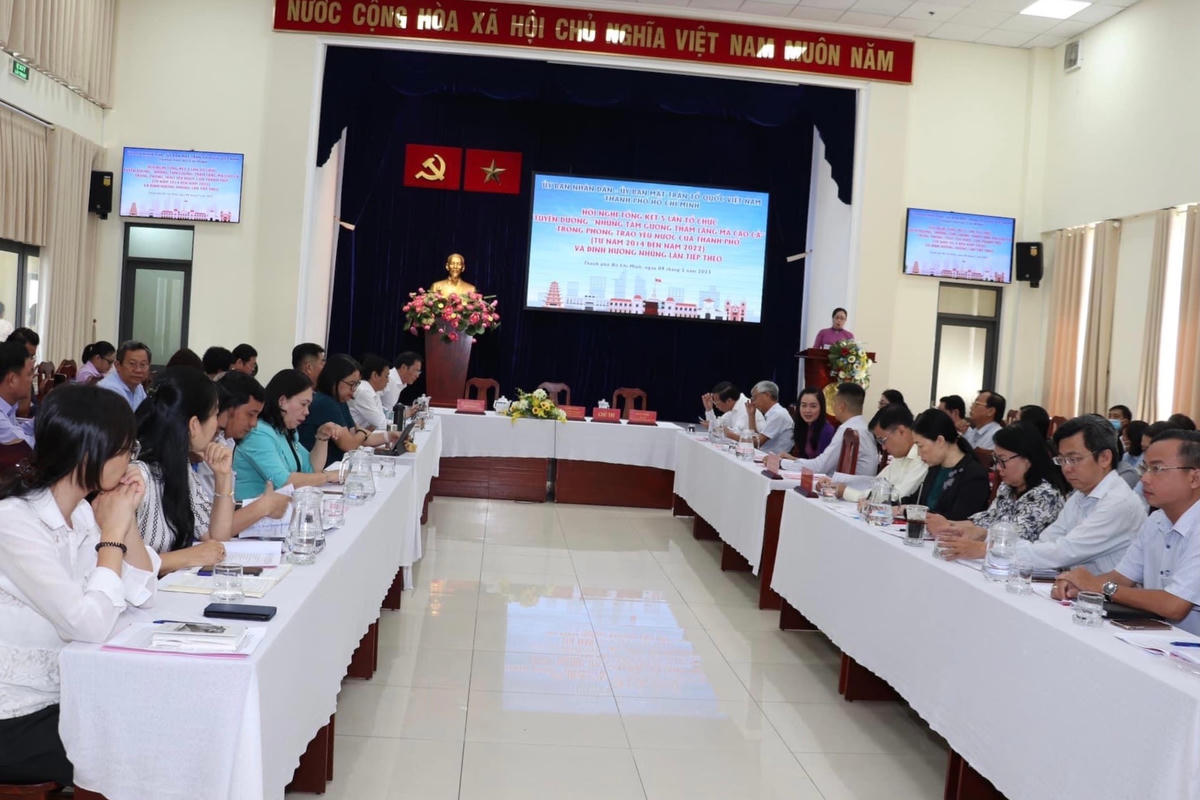 Quang cảnh hội nghị.