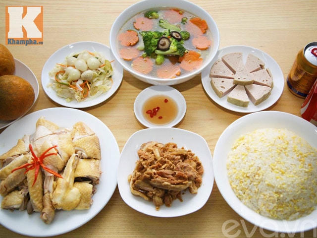 Chuẩn bị mâm cỗ cúng ông Công ông Táo ngày 23 tháng Chạp
