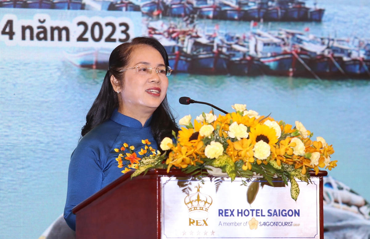 Bà Trần Kim Yến, Phó Chủ tịch Ủy ban TƯ MTTQ Việt Nam, Chủ tịch Ủy ban MTTQ Việt Nam TP HCM phát biểu tại lễ ra mắt chương trình.